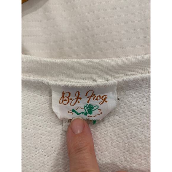 B.J. Frog Long Sleeve Looney Tunes Cotton Cardigan Sweater Cream Women's Size 42 - Picture 3 of 7